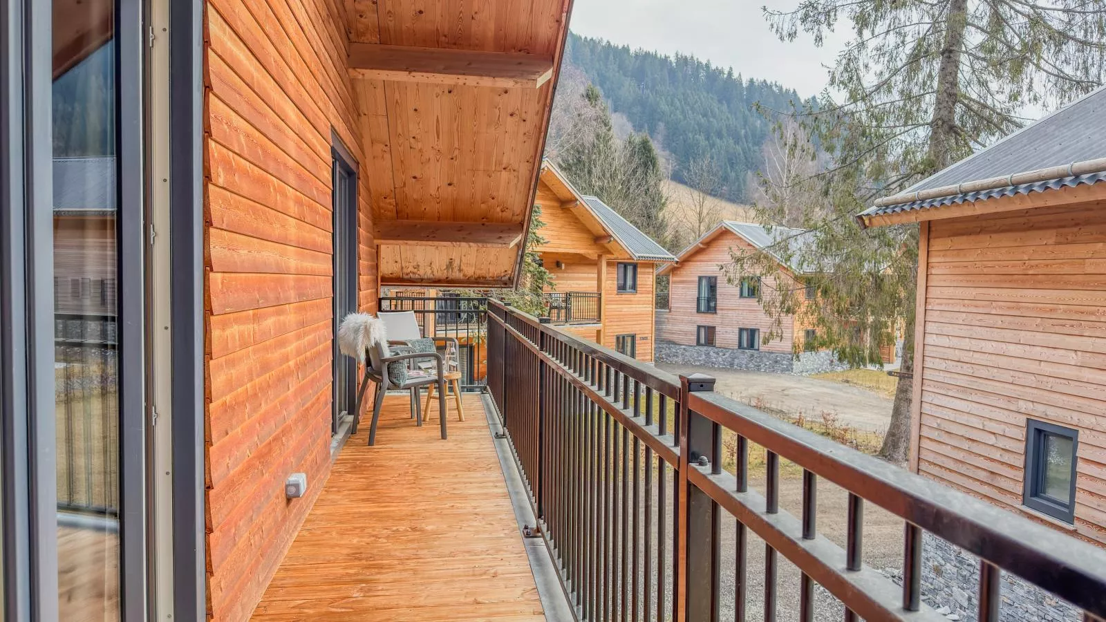 Familienglück Afritz am See - Terrasbalkon