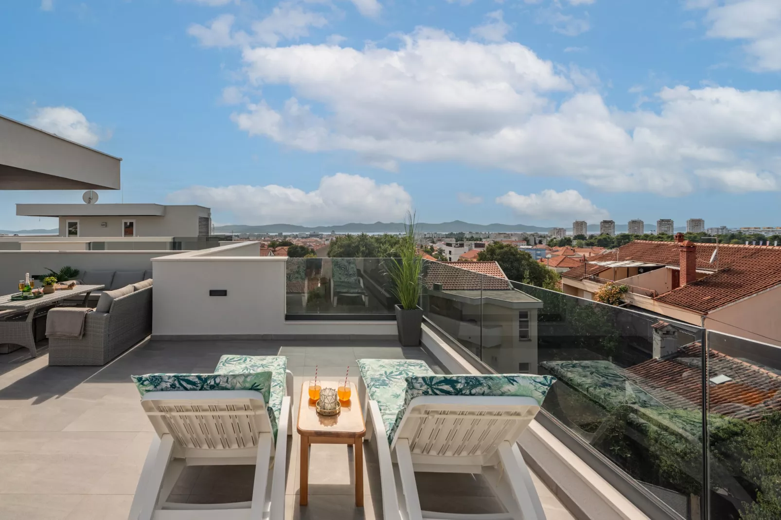 Deluxe apartment Anelle with jacuzzi - Terras