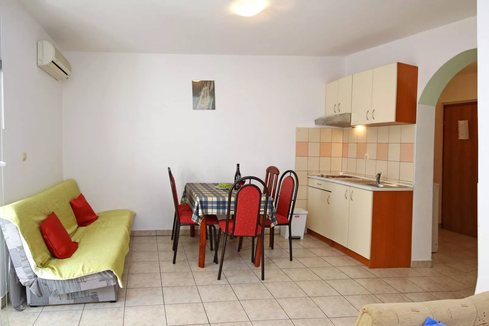 Apartments & Rooms Villa Petra -  One Bedroom Apartment with Balcony and Sea View (A4)