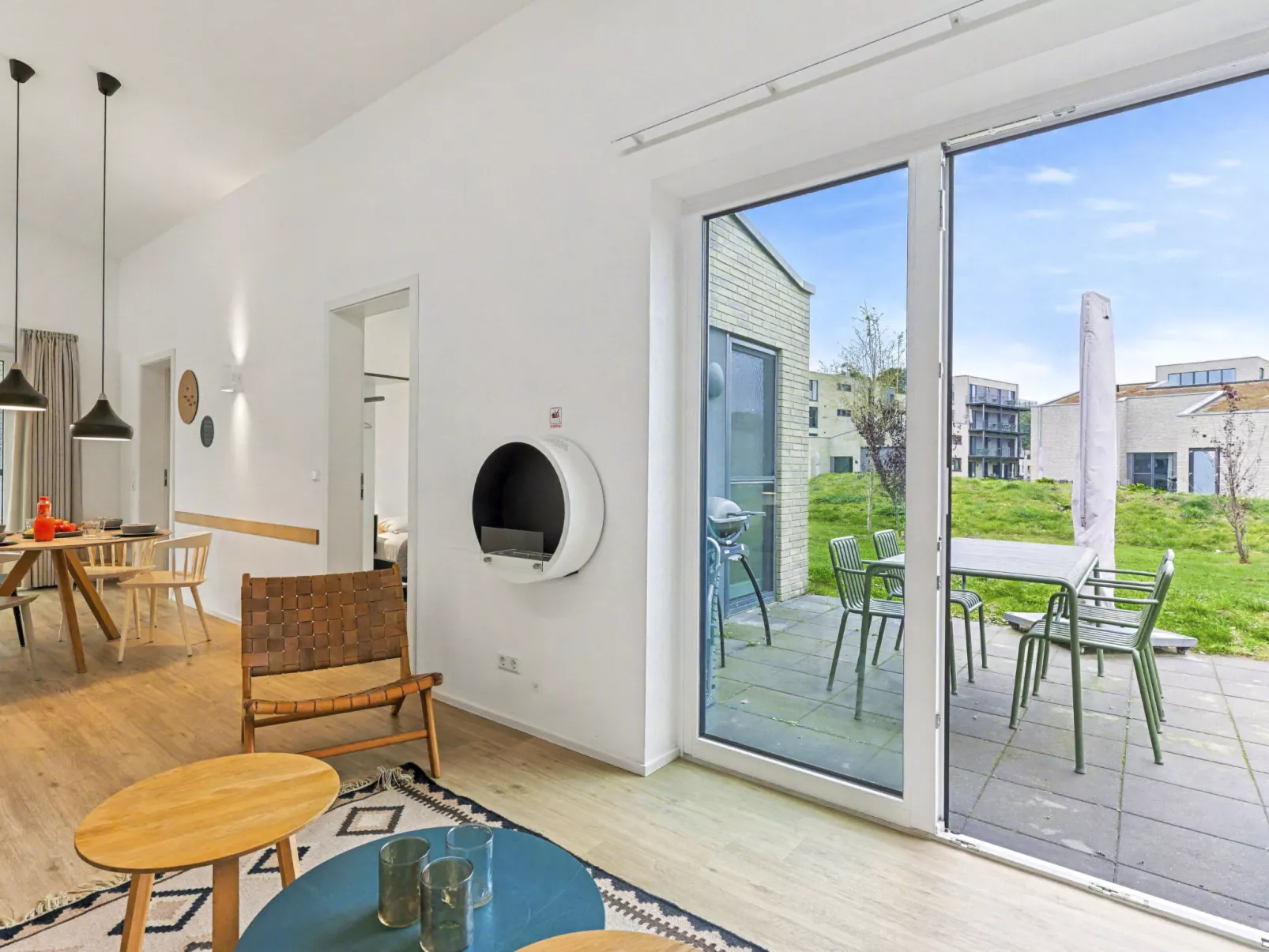 Sonnenwiese - Binnen