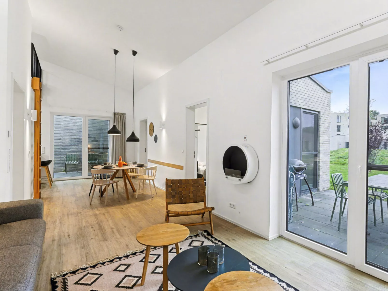 Sonnenwiese - Binnen