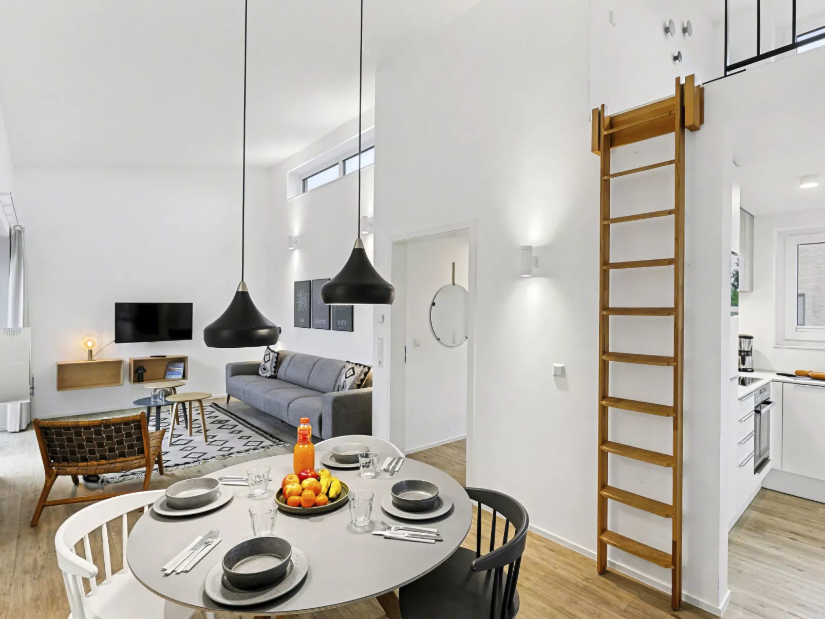 Sonnenwiese - Binnen