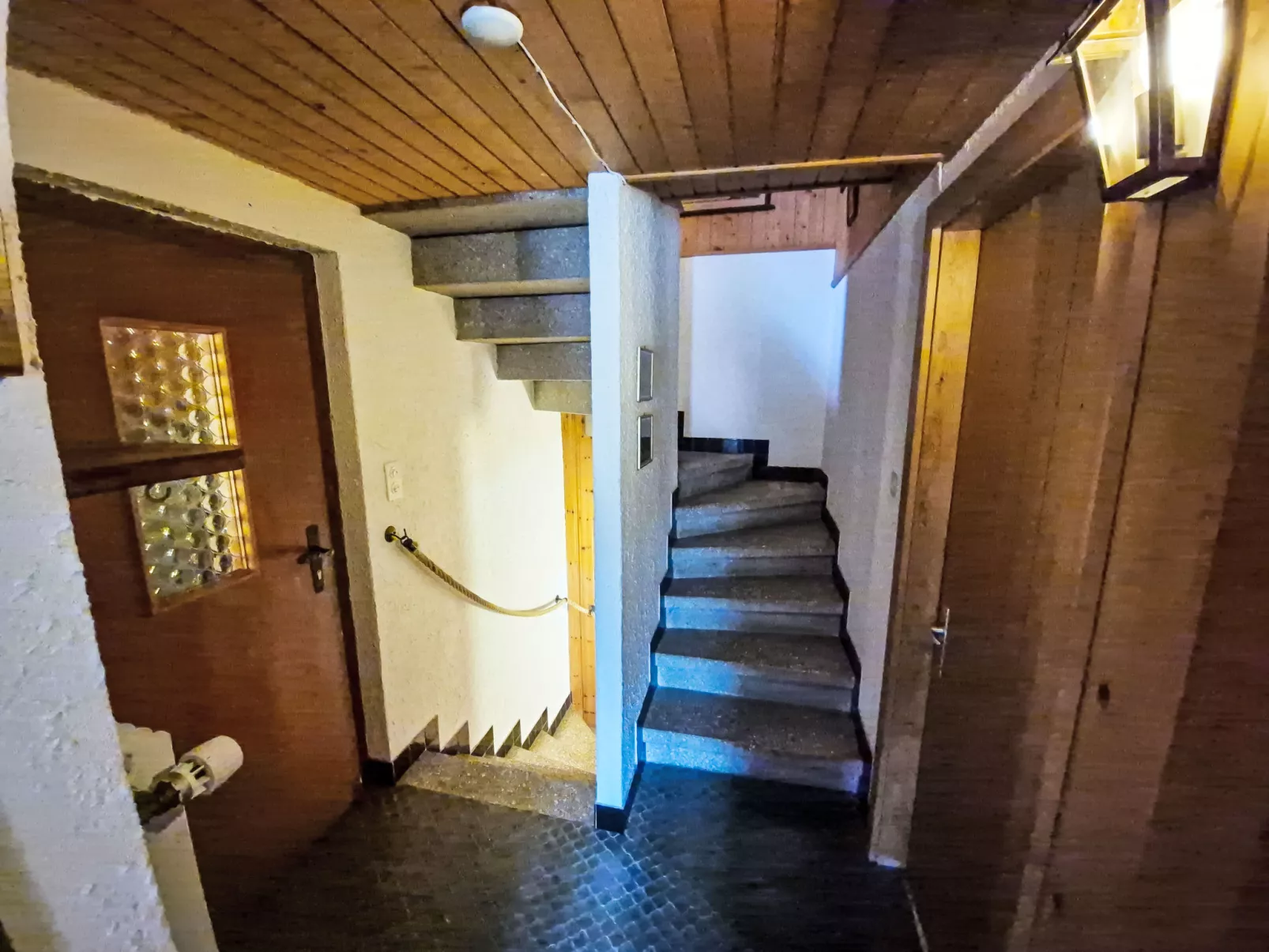 Chalet Le Rhônasson - Binnen