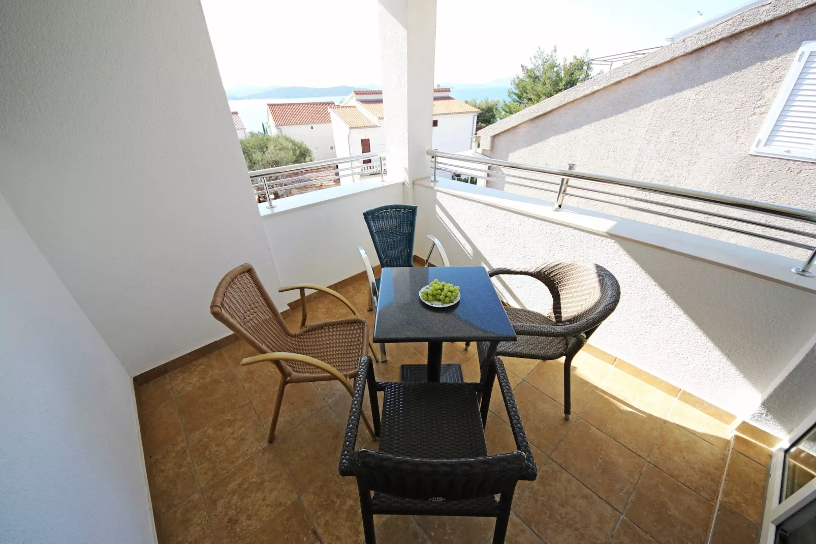 Apartments & Rooms Villa Petra -  One Bedroom Apartment with Balcony and Sea View (A5) - Terrasbalkon