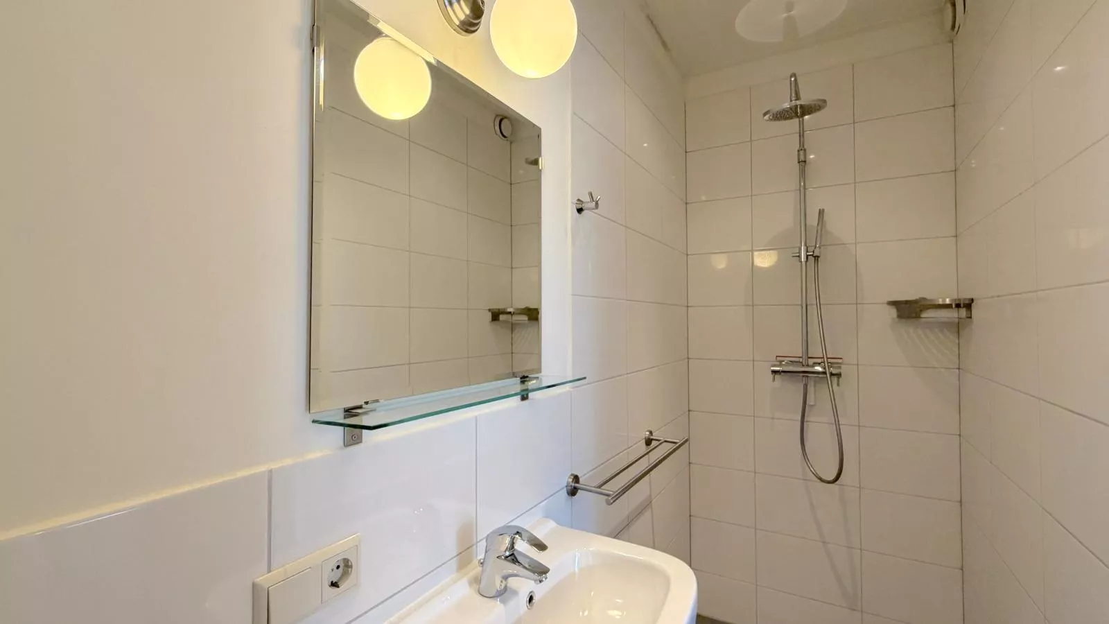 Logeren bij Laura - Badkamer