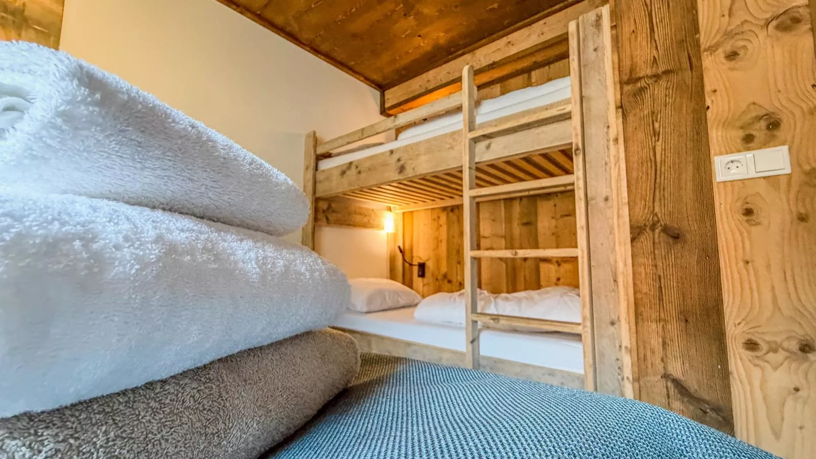 See Lounge - Slaapkamer