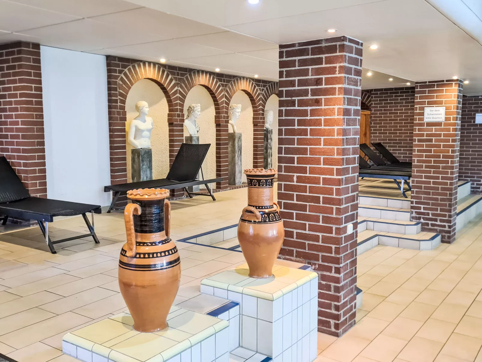 Nicole inkl. Schwimmbad und Sauna - Buiten