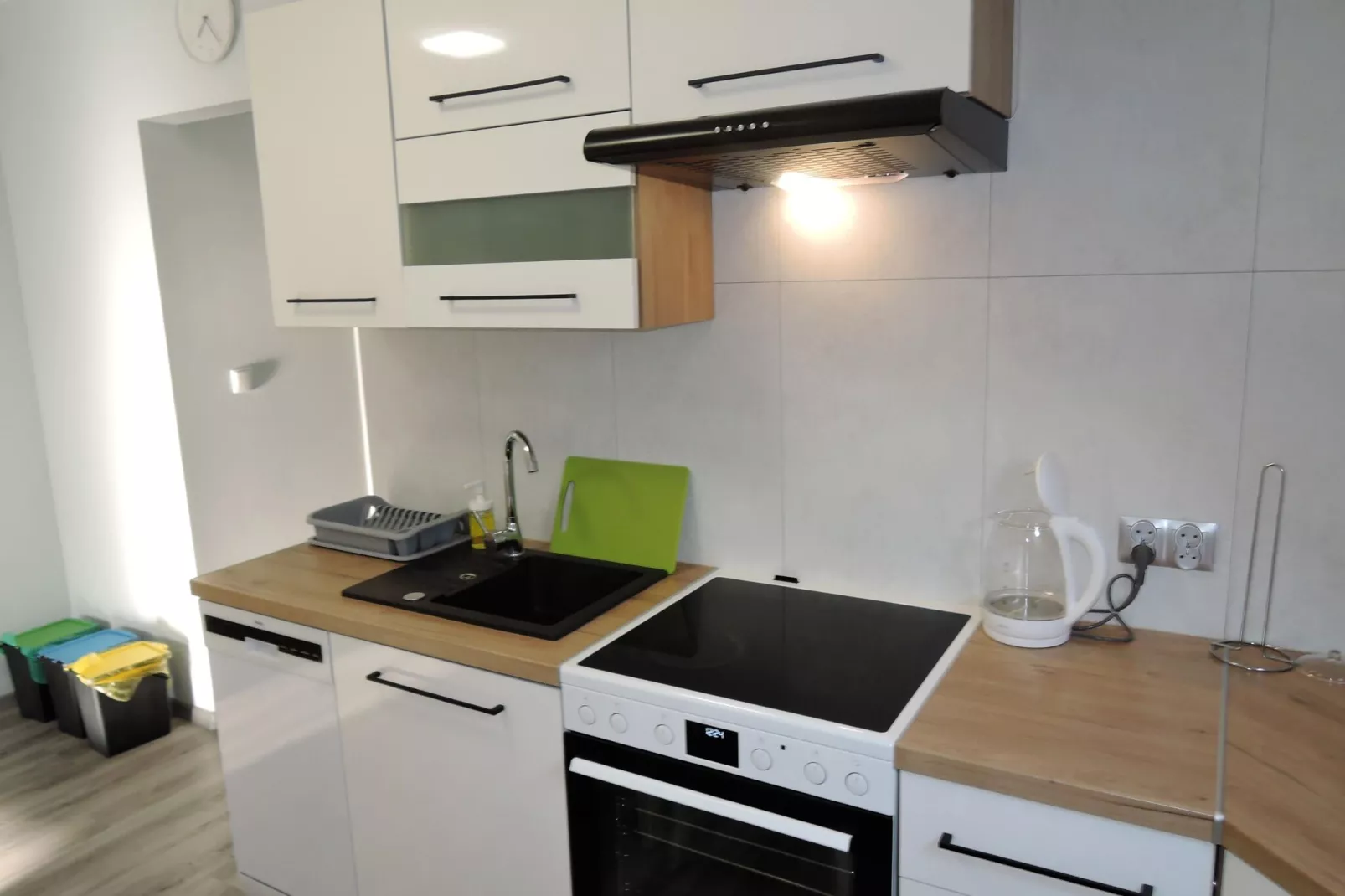 Komfortowy apartament z basenem i ogrodem dla 6 osób w Stepniczce-Keuken