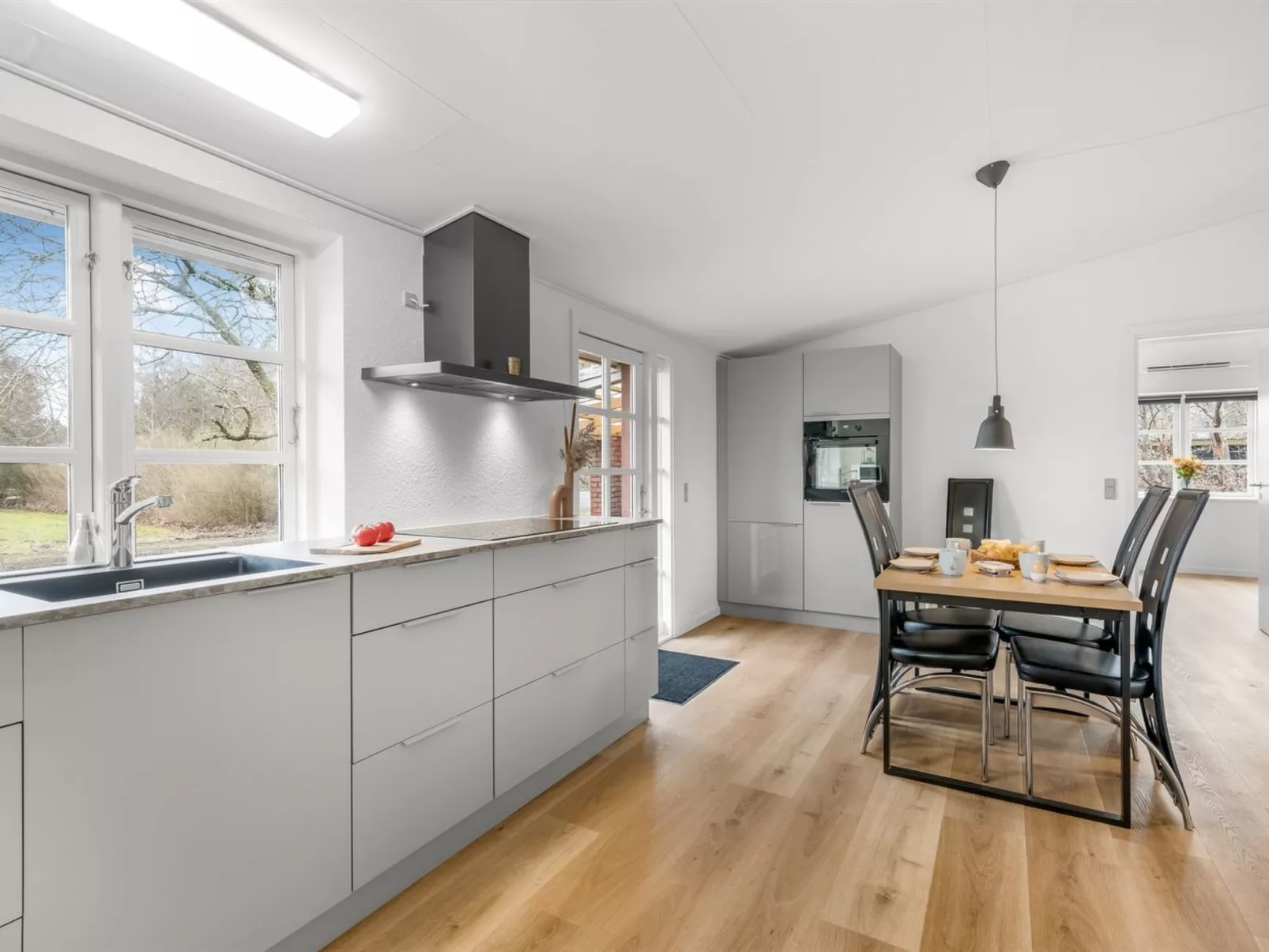 "Agla" - 2.5km from the sea - Binnen