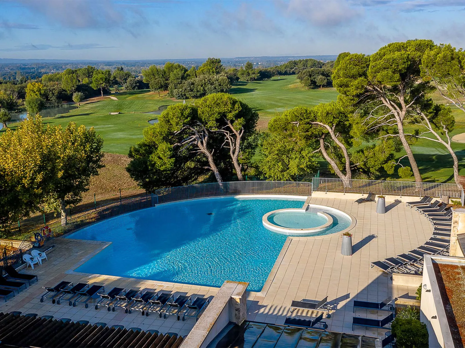Provence Country Club - Buiten