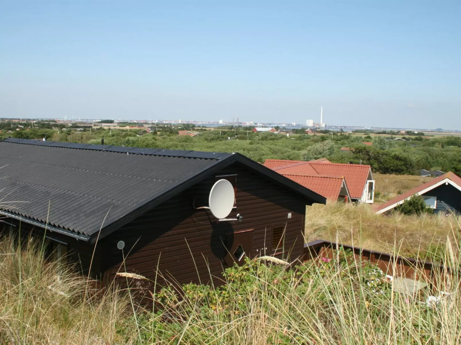 "Rohan" - 800m from the sea