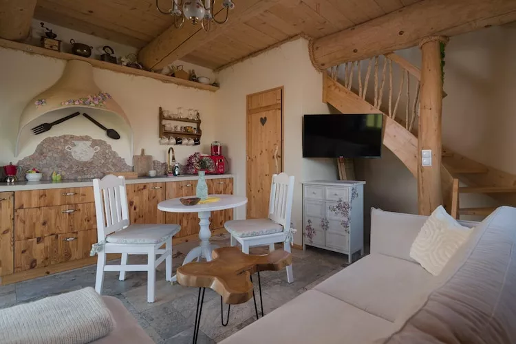 Apartament KWIATOWY Ustronie Morskie
