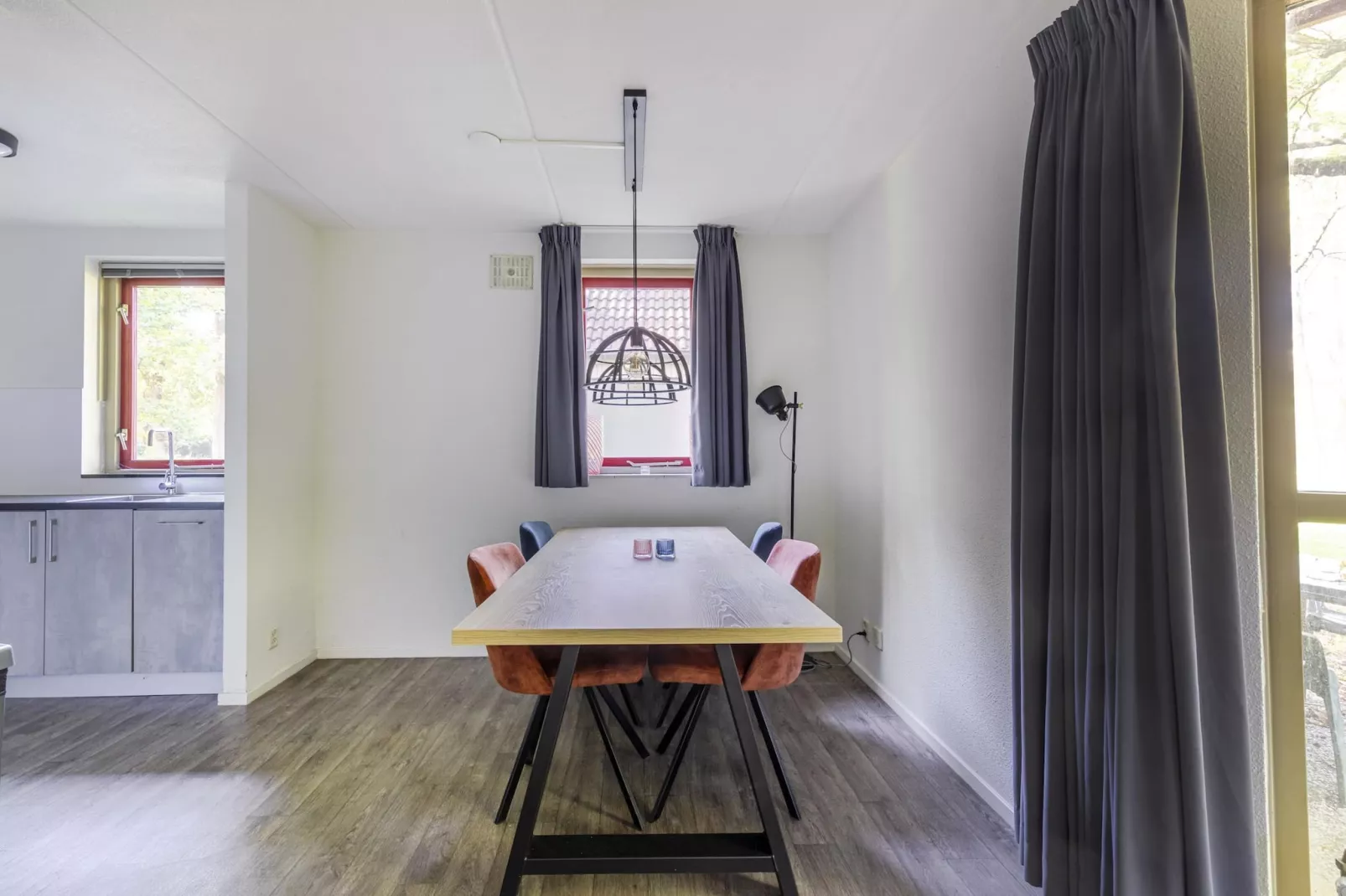 6 - Persons De Zingende Wilg (copy) (copy)