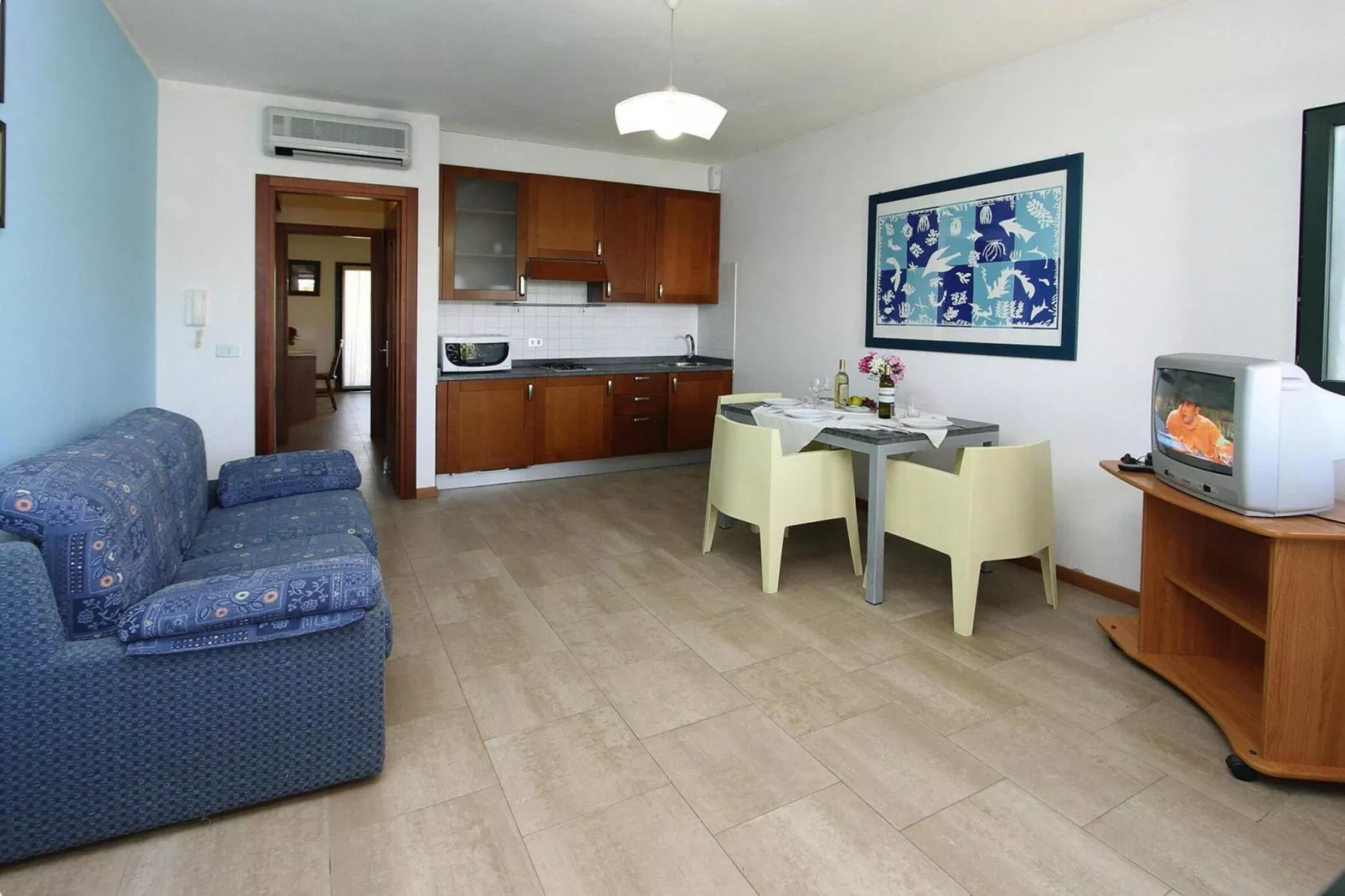 Residence Eurobeach Cavallino-2-Raum-app 40 qm 5 Pers Family - Woonkamer