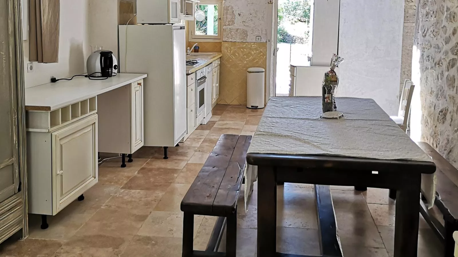 Gite la Bergerie - Eetkamer