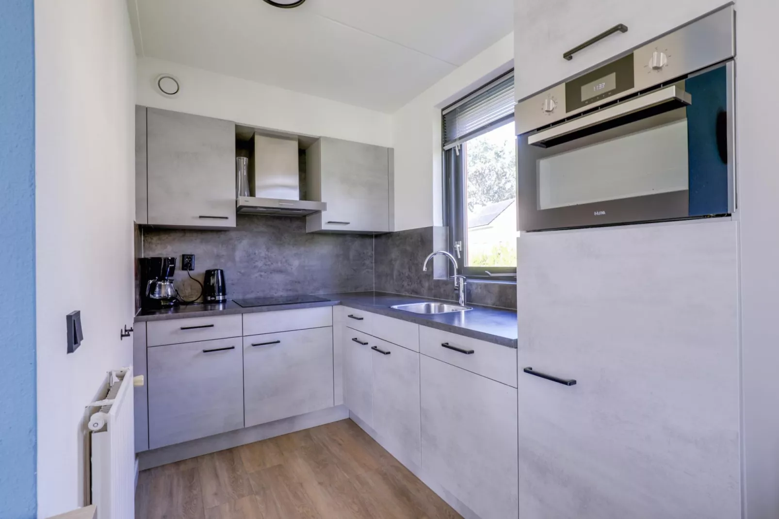 6 - Persons De Zingende Wilg (copy) (copy) - Keuken