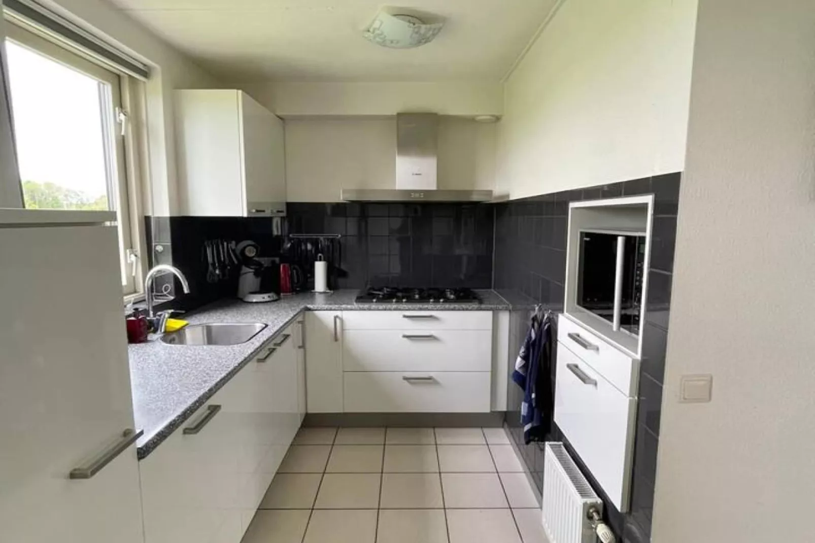 6 - Persons Forest Bungalow (copy) - Keuken