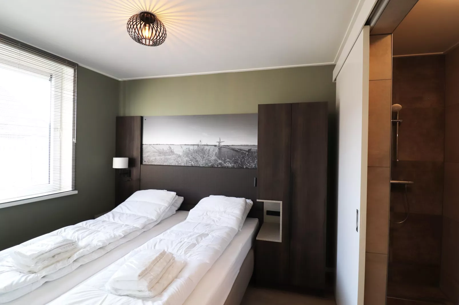 Moderne villa op het Friese platteland - Slaapkamer