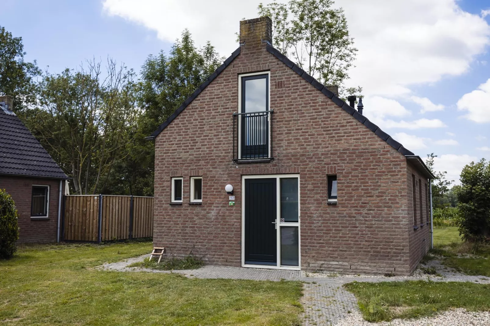 Vakantiepark 't Broeckhuys 6 - Buitenkant zomer