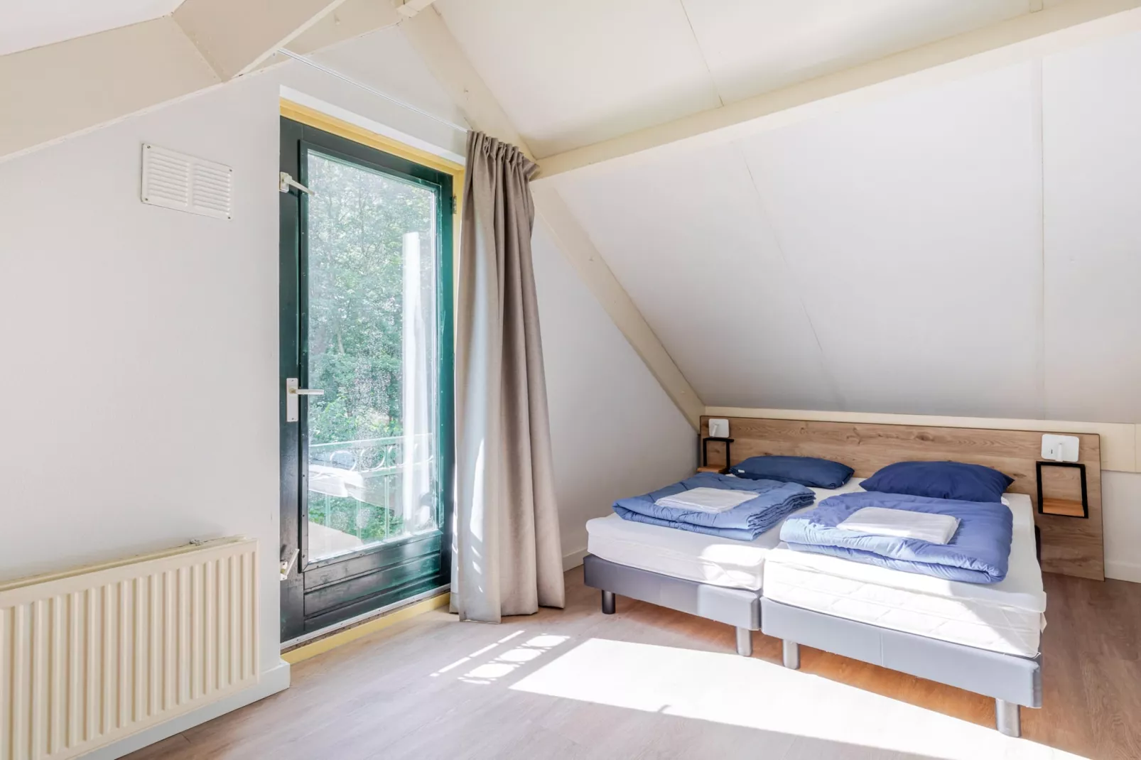 7 - Persoons Forest 217 Sauna Bungalow (copy) (copy) (copy) - Slaapkamer