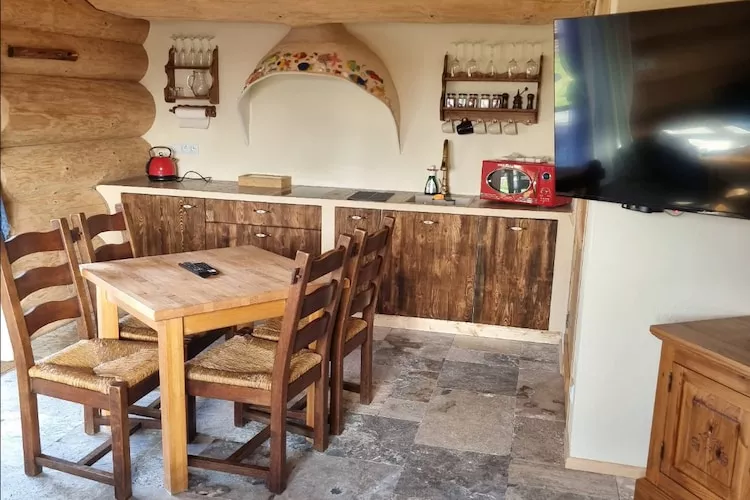 Apartament KAPITAŃSKI Ustronie Morskie - Eetkamer