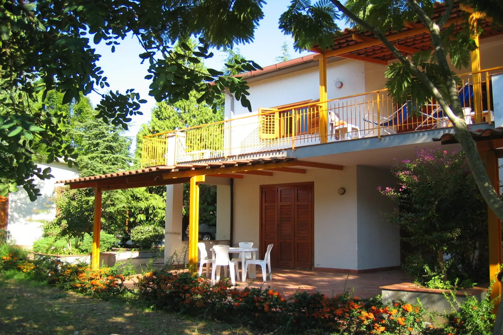 Casa Blu - Buitenkant zomer