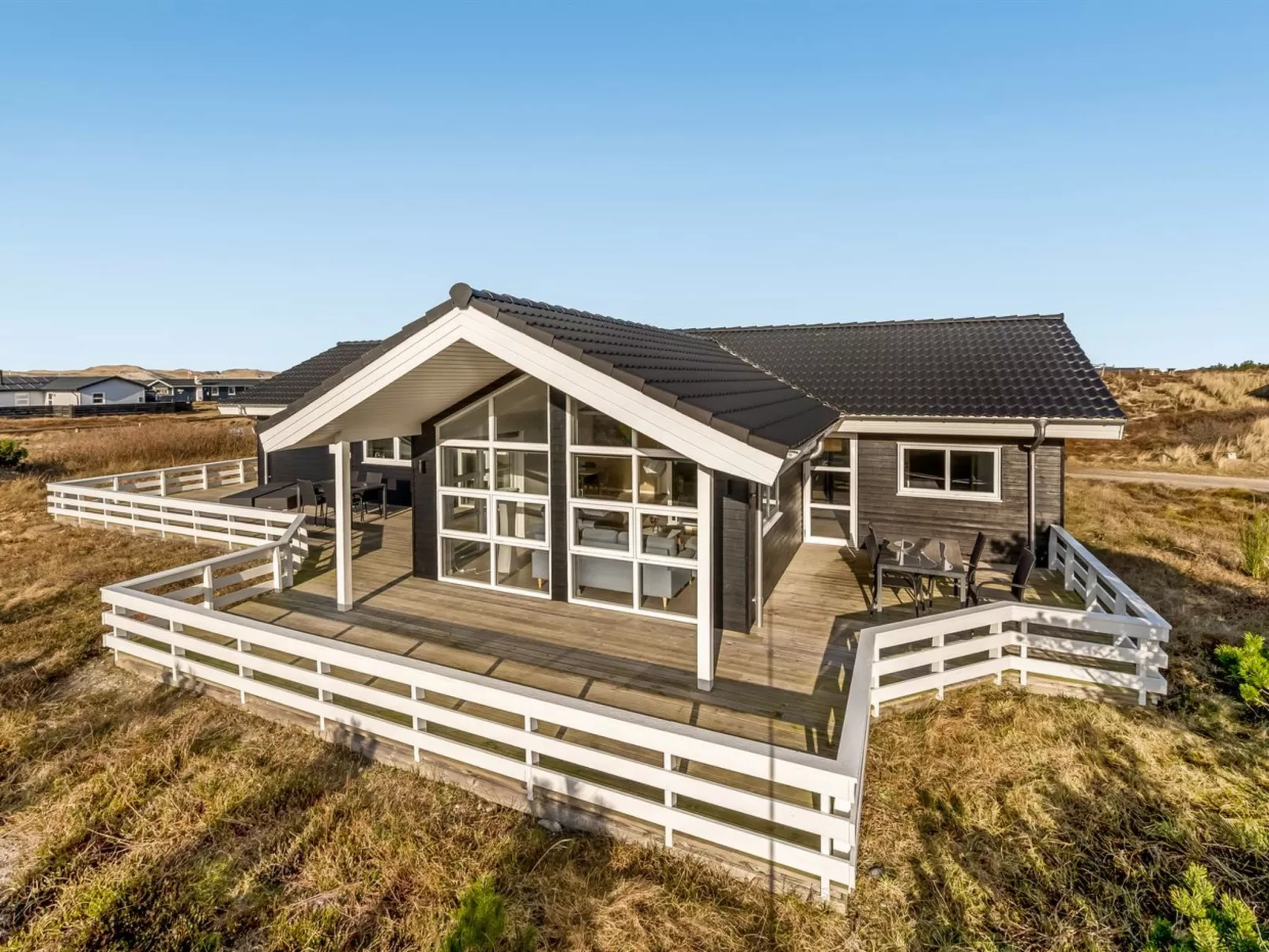 "Niesina" -  from the sea - Buiten