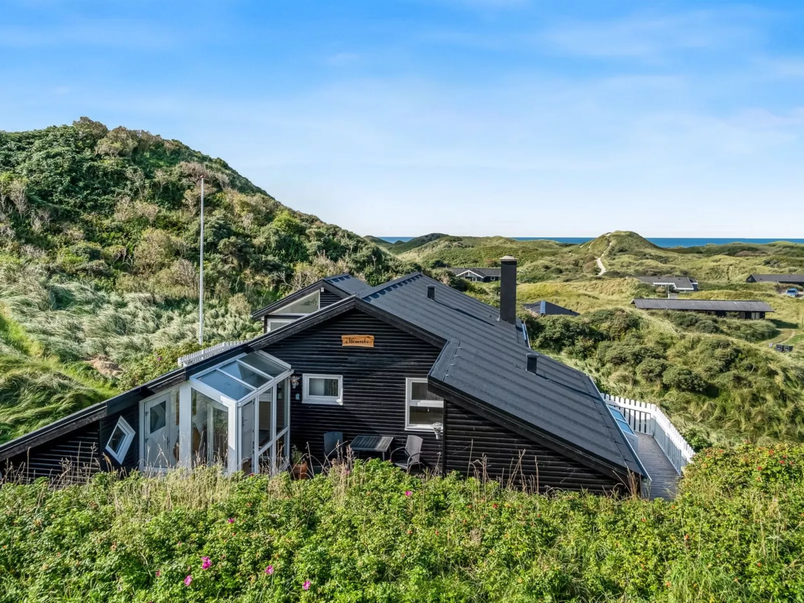 "Ineke" - 295m from the sea - Buiten