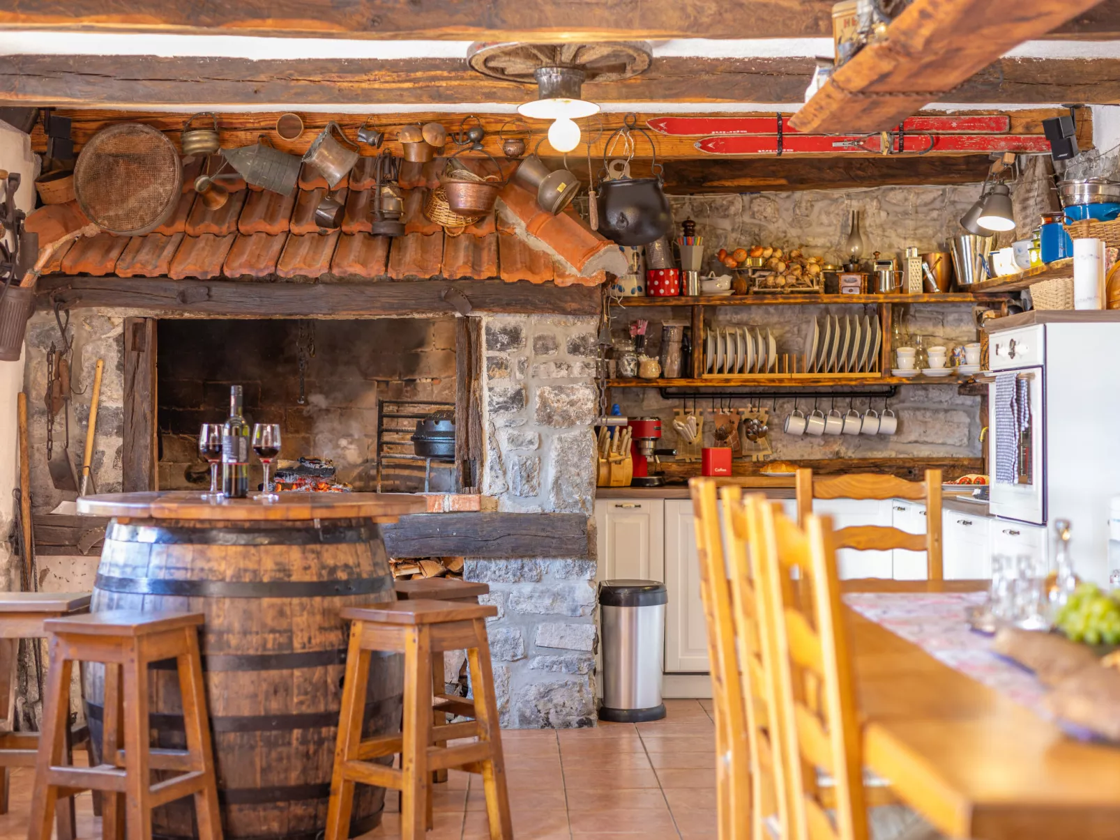 House Valinčić - Binnen