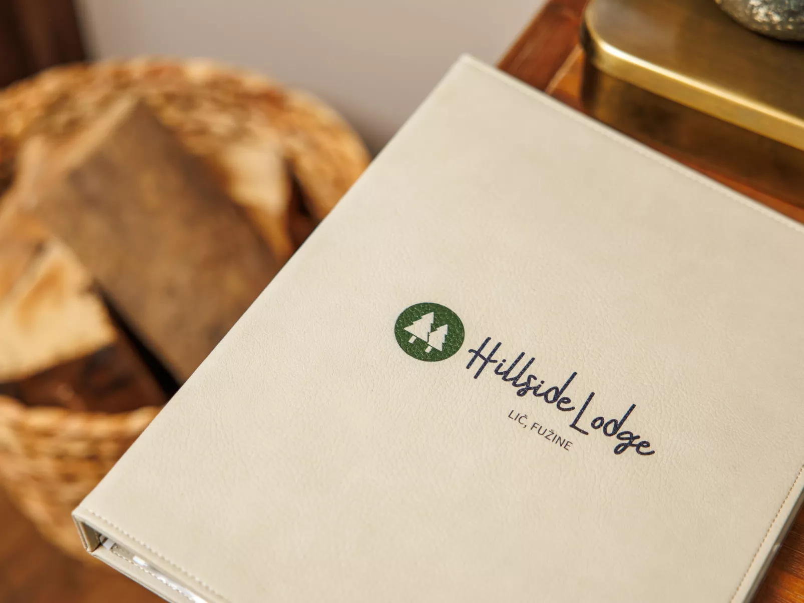 House Hillside Lodge - Buiten