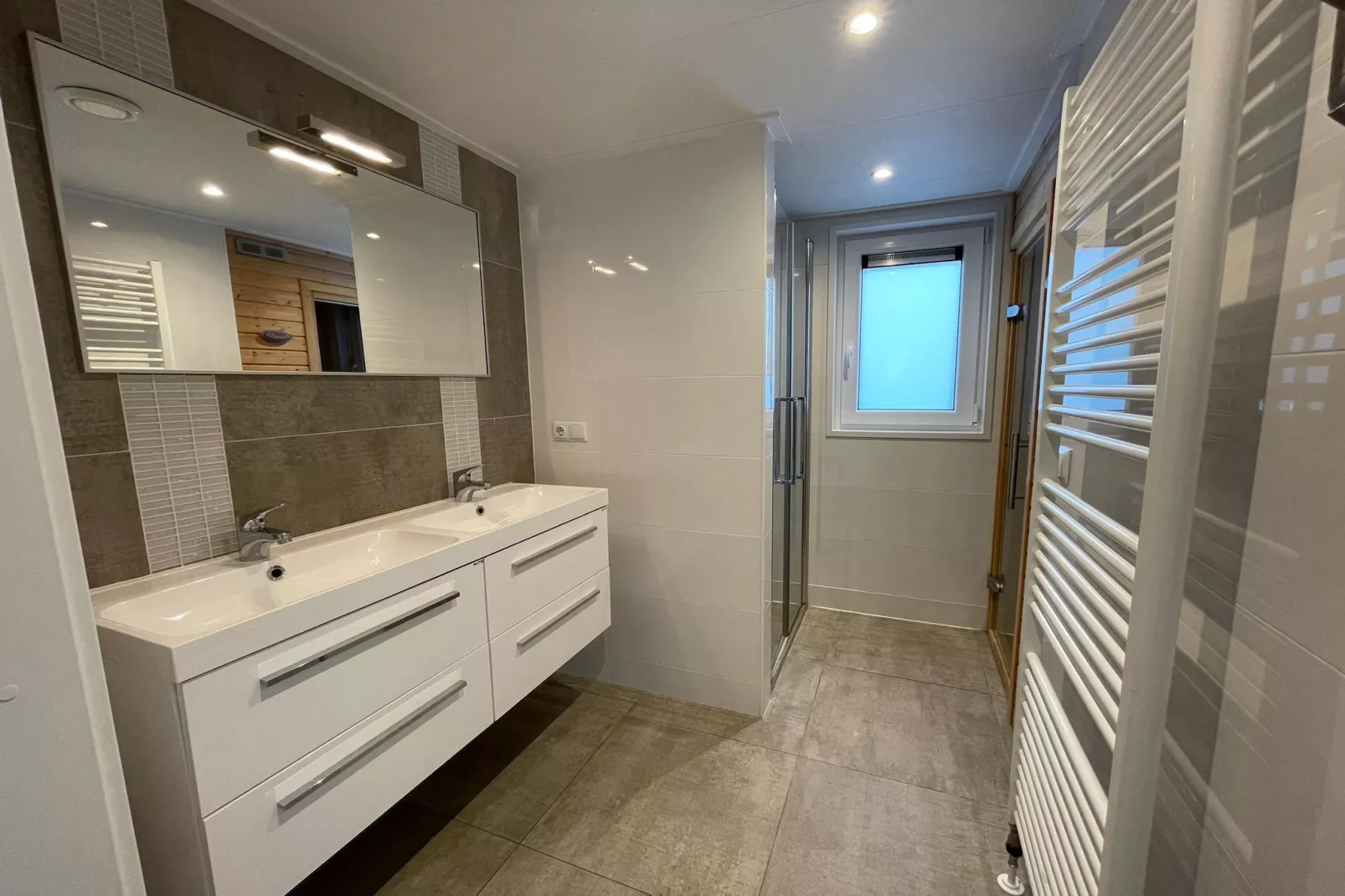 Molenhof Villa  10 personen - Badkamer