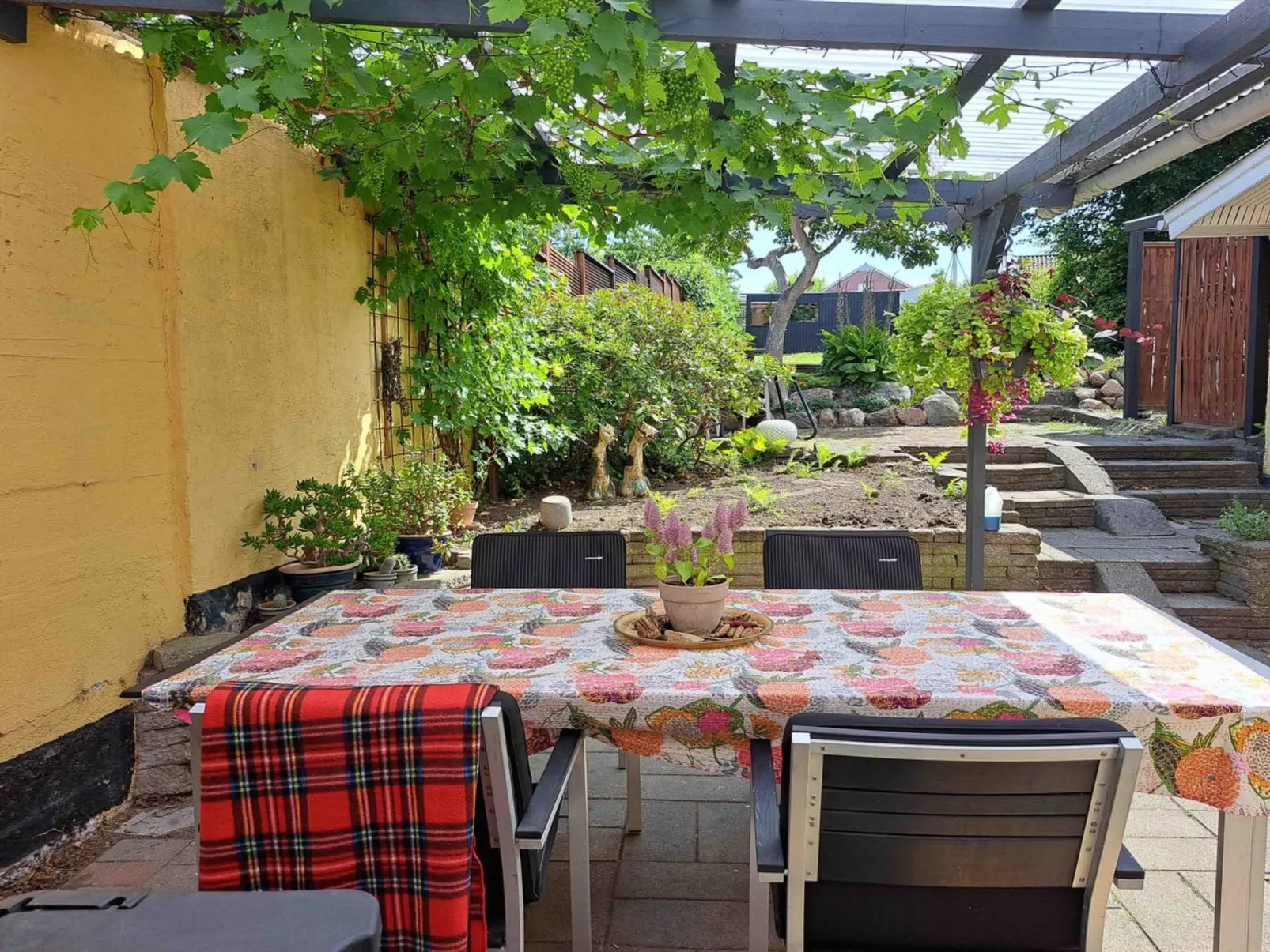 "Noreen" - 500m from the sea - Buiten