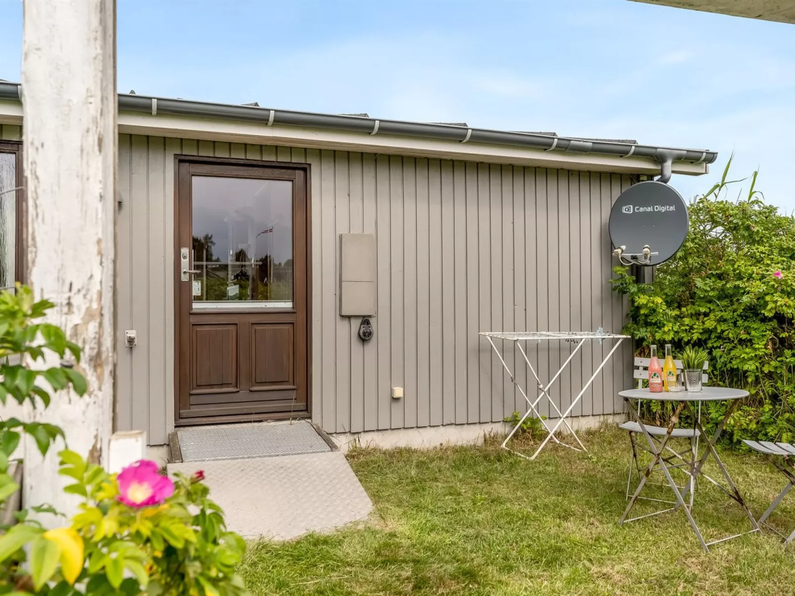 "Signhild" - 5m to the fjord - Buiten