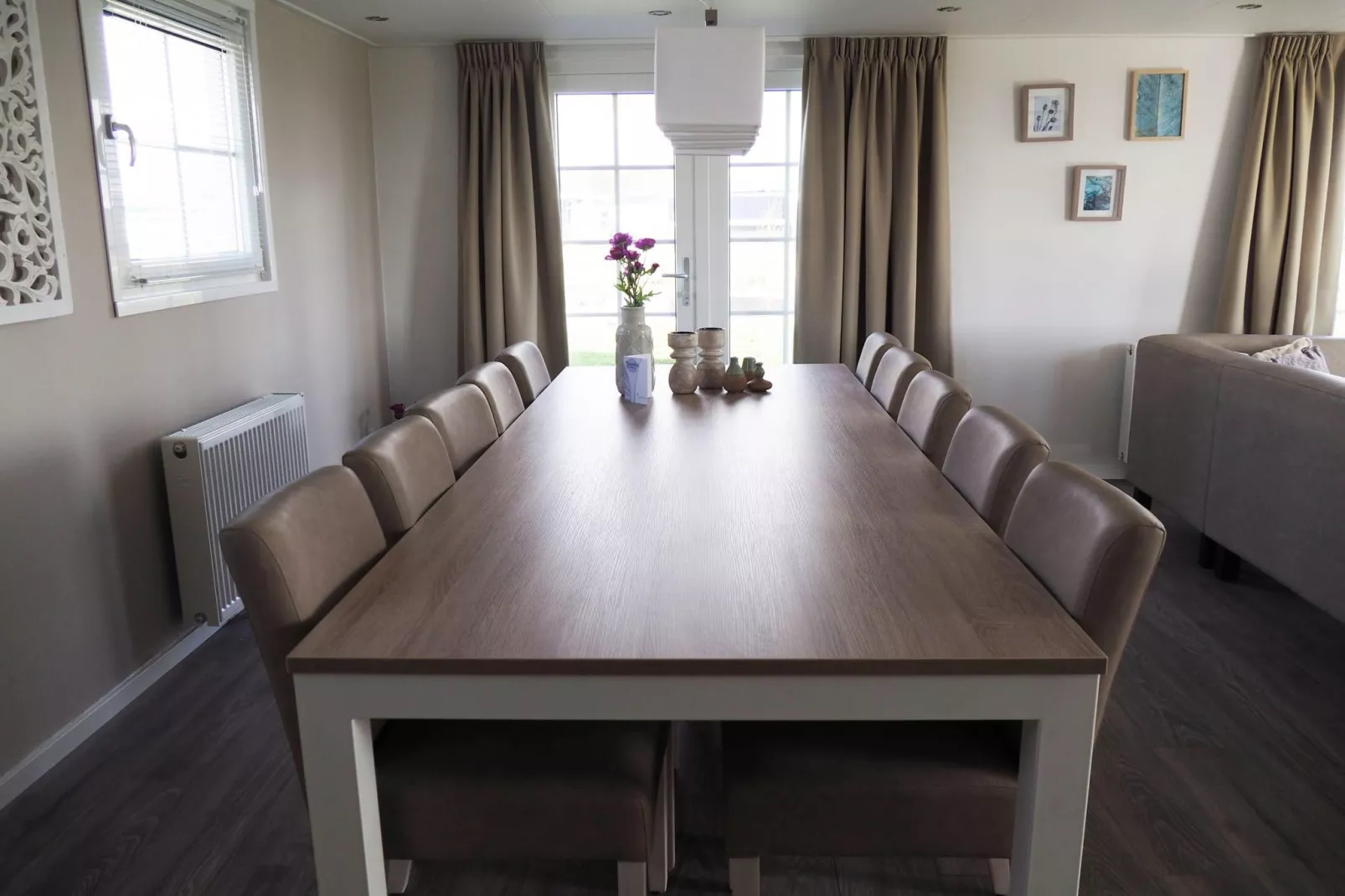 Tulpenhof Villa  10 personen - Eetkamer