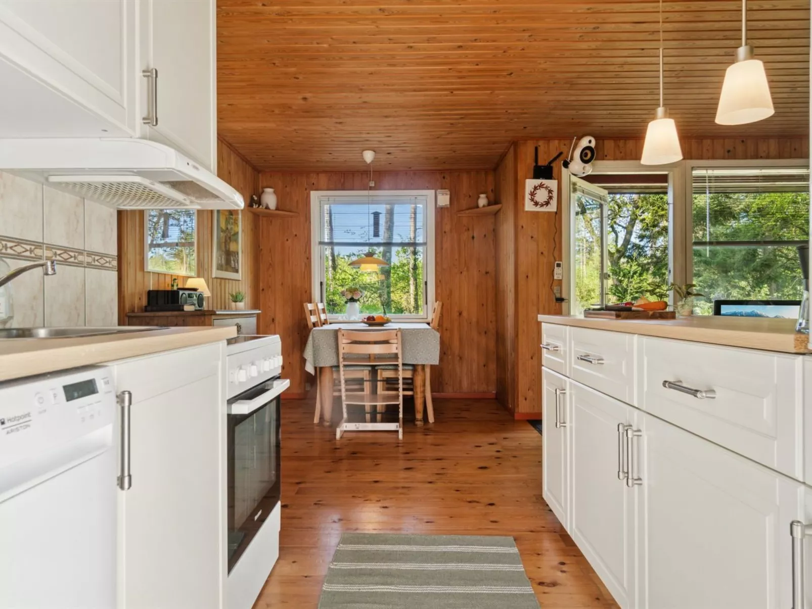 "Sigge" - 5km from the sea - Binnen