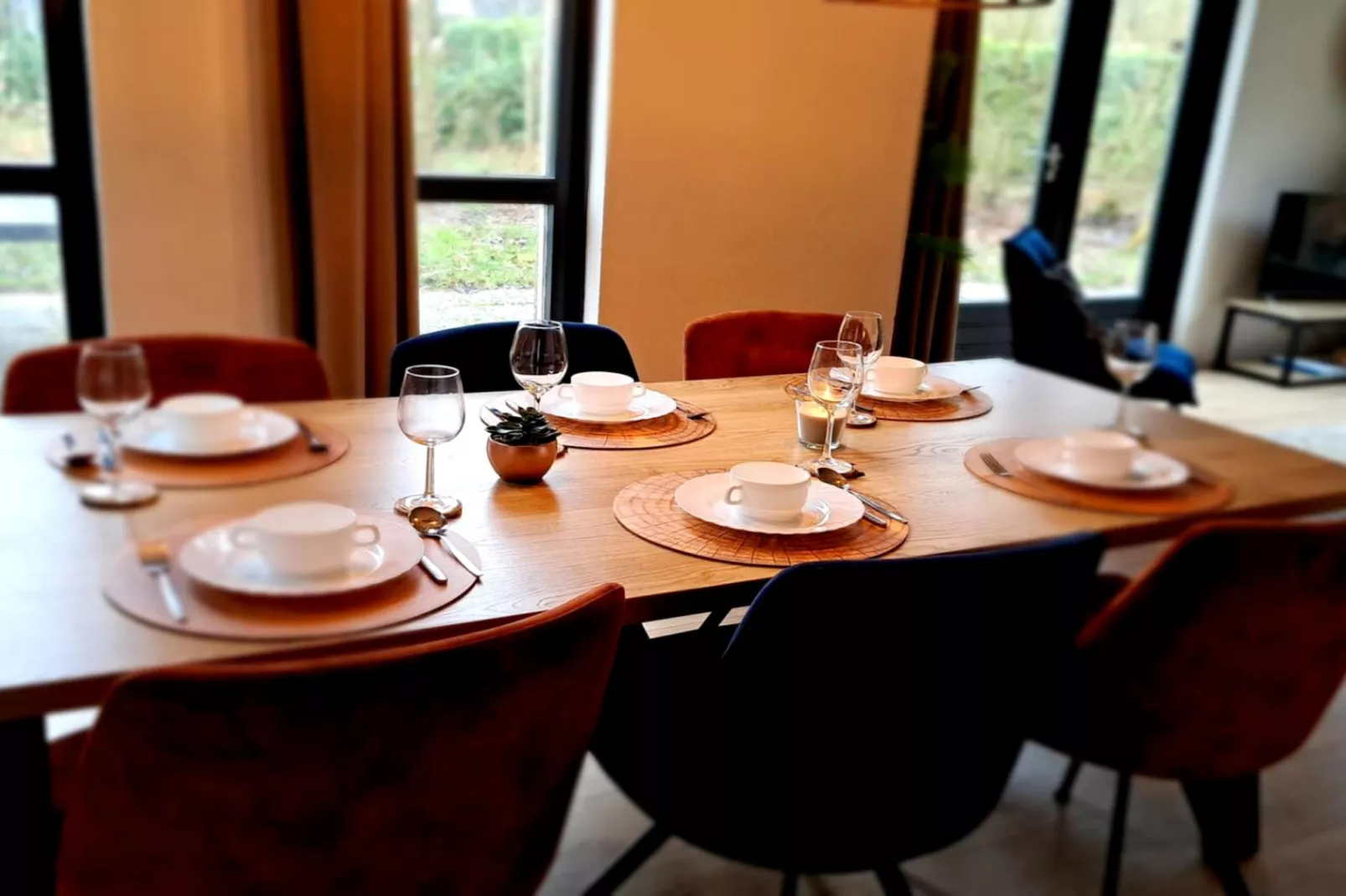 7 - Persoons Forest 217 Sauna Bungalow (copy) (copy) (copy) - Eetkamer