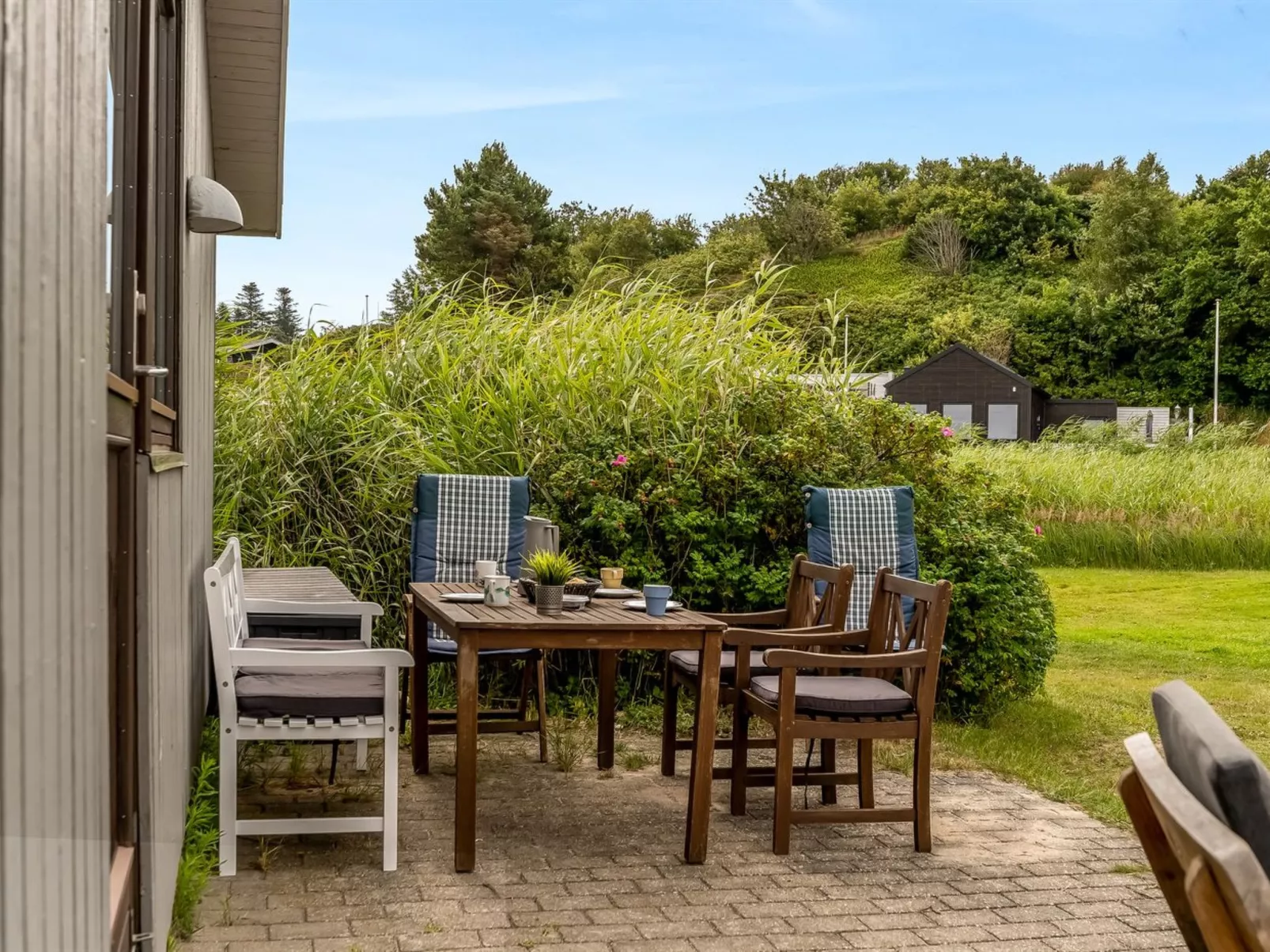 "Signhild" - 5m to the fjord - Buiten