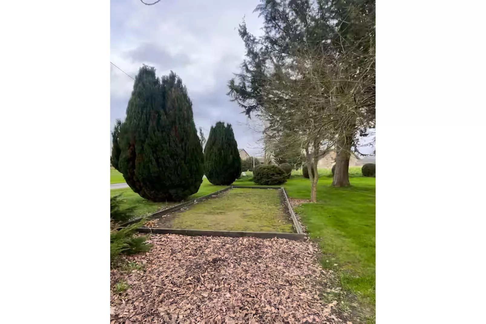 L'amann  Chambre d'hôte et Jacuzzi - Tuinen zomer