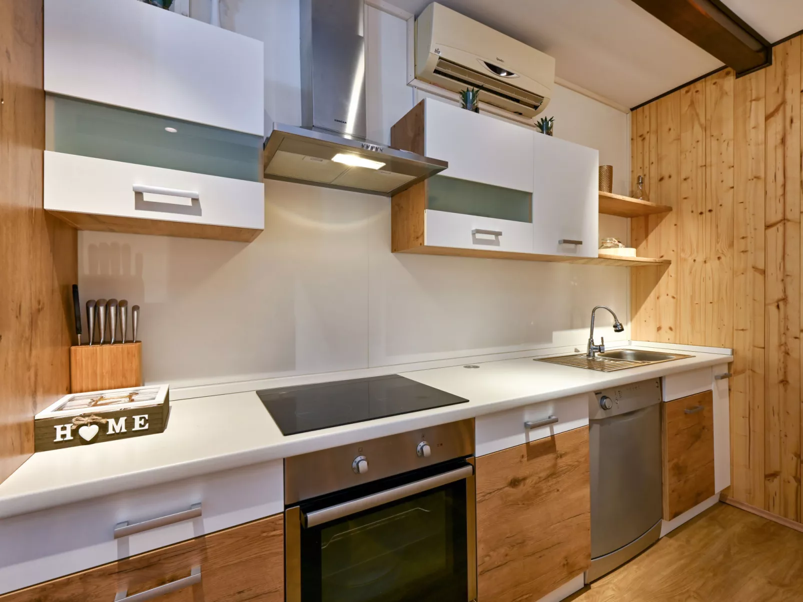 Holiday house Sunny Hill - Binnen