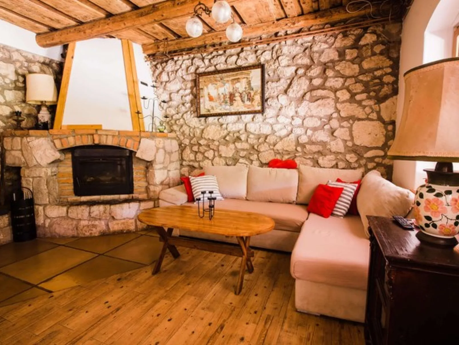 House Ducat Slavonije - Binnen