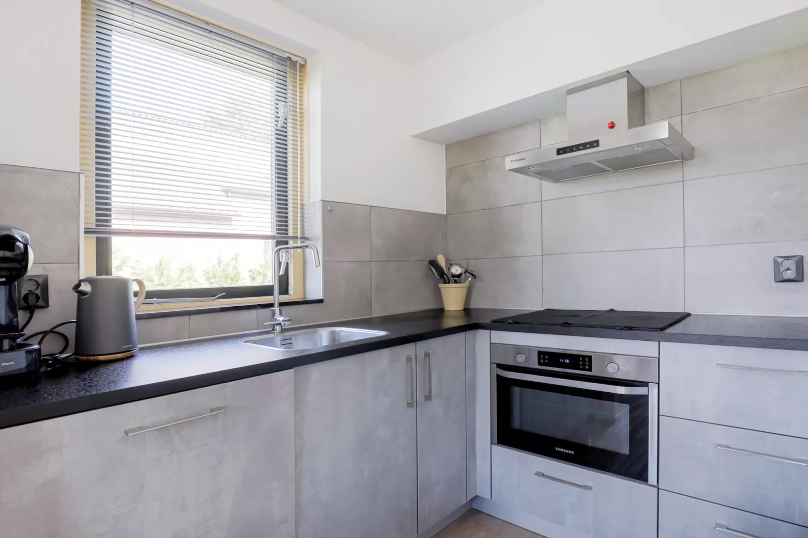 7 - Persoons Forest 217 Sauna Bungalow (copy) (copy) (copy) - Keuken