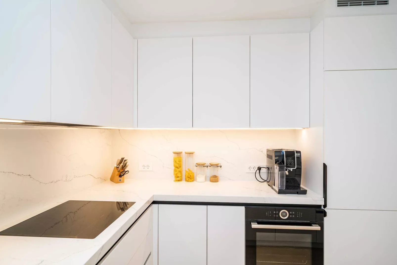 Apartment Villa Claudia - Three Bedroom Apartment with Balcony - Keuken