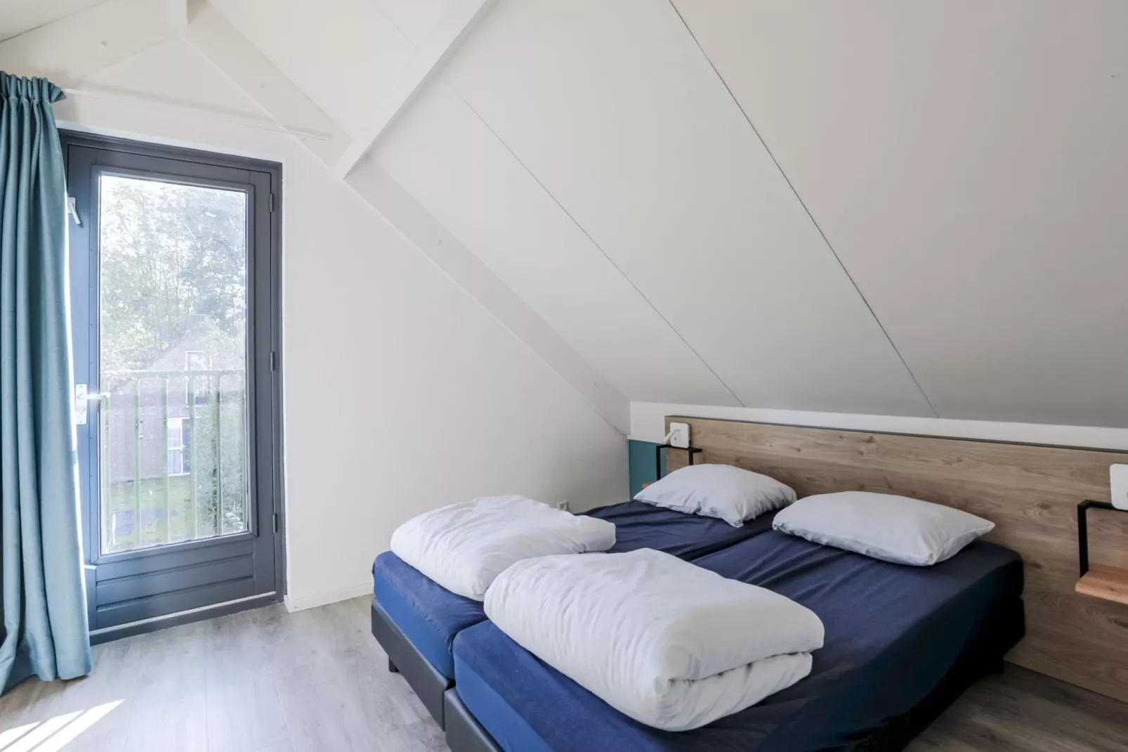 7 - Persoons Forest 217 Sauna Bungalow (copy) (copy) - Slaapkamer