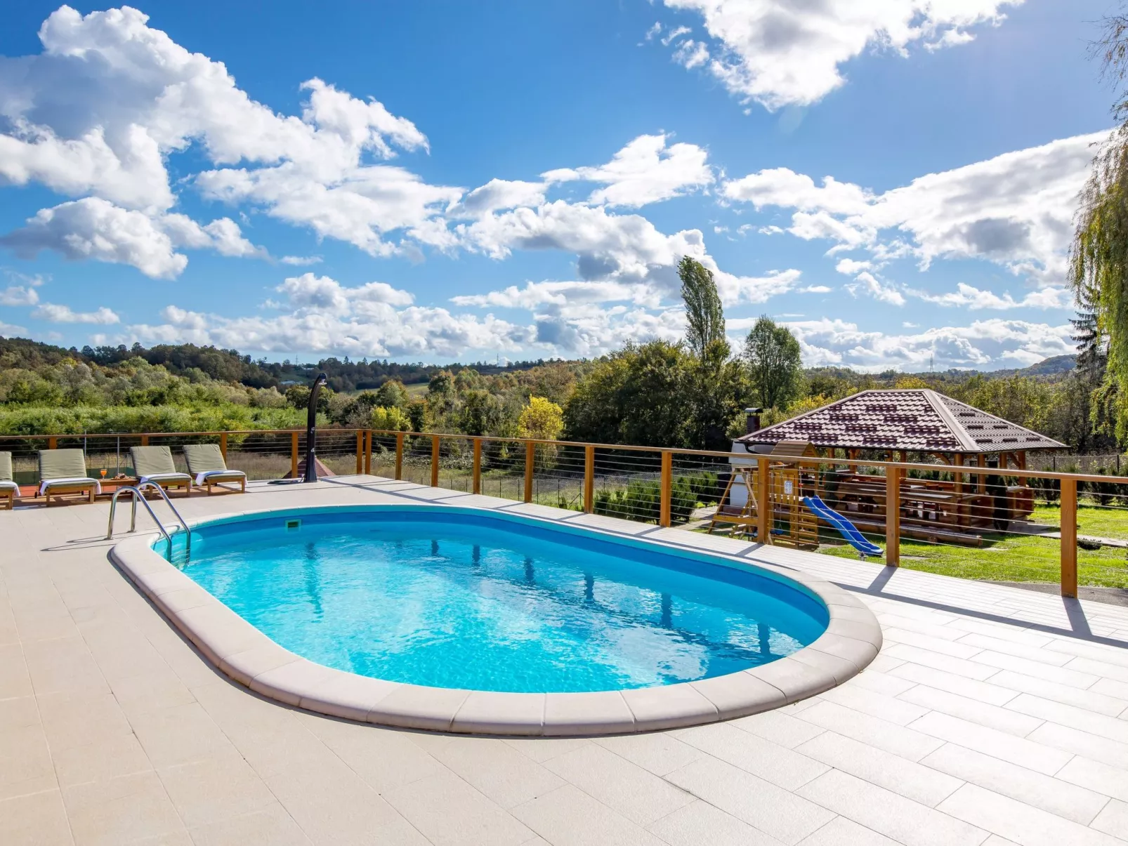 House Drvena kuća Babylonica - Buiten