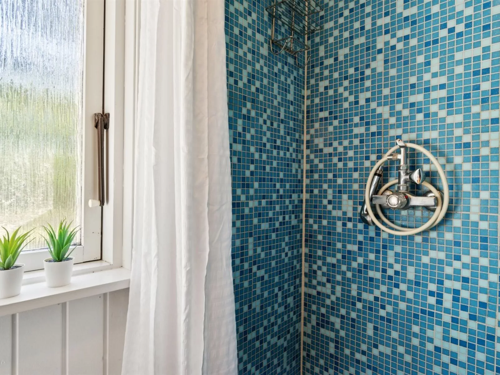 "Sigge" - 5km from the sea - Binnen