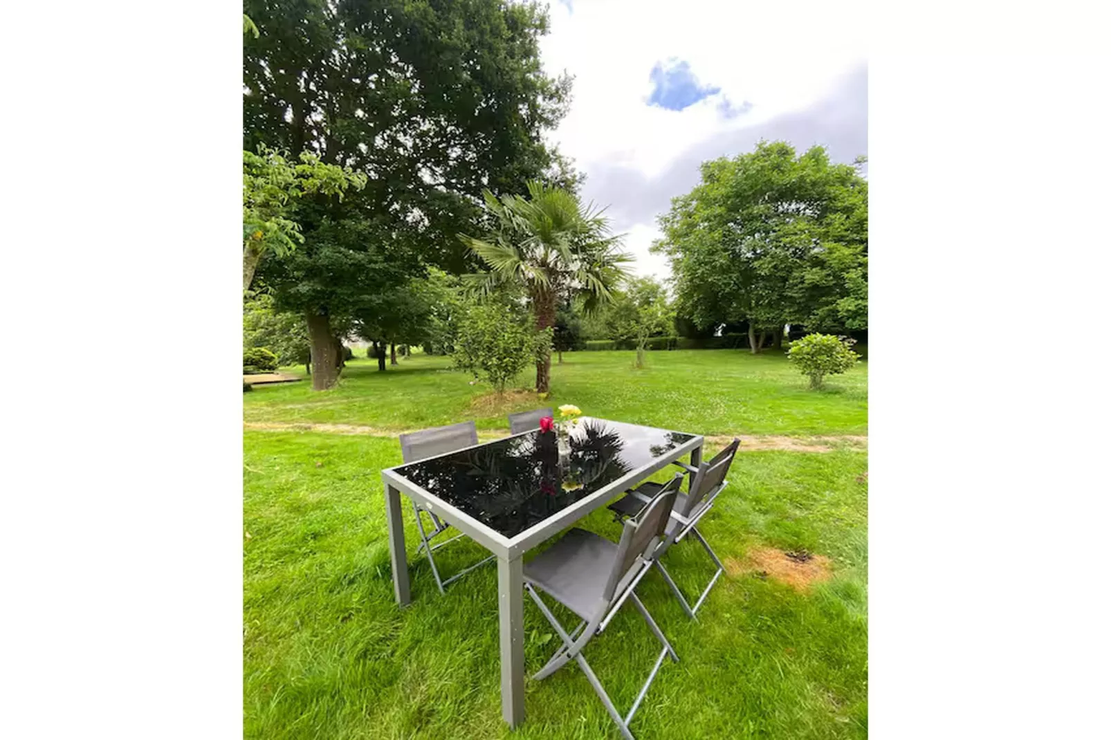 Gîte l'Armor  Jacuzzi terrasse privée cuisine - Tuinen zomer