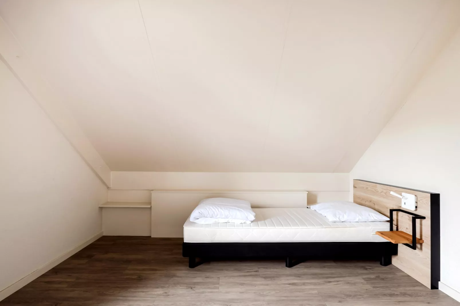 7 - Persoons Forest 217 Sauna Bungalow (copy) (copy) (copy) (copy) - Slaapkamer