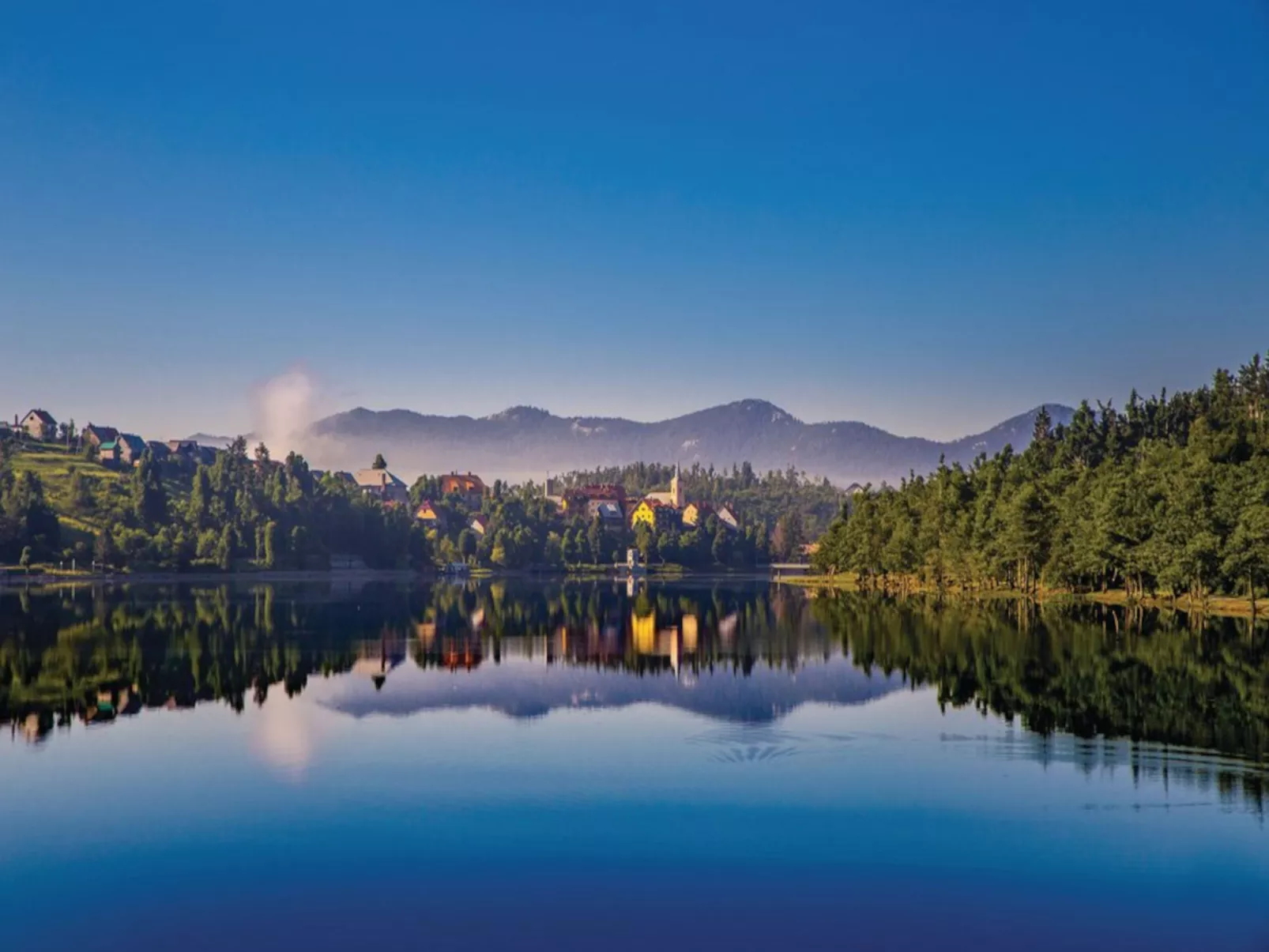 House Hillside Lodge - Omgeving