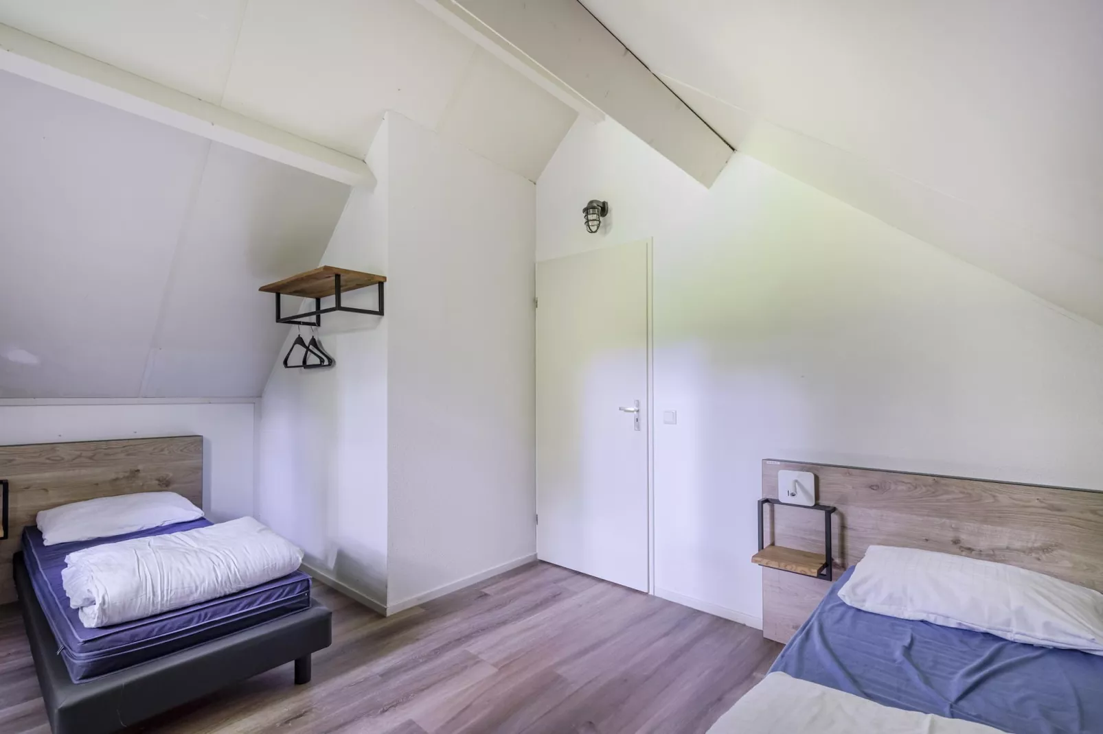 6 - Persons De Zingende Wilg (copy) (copy) - Slaapkamer