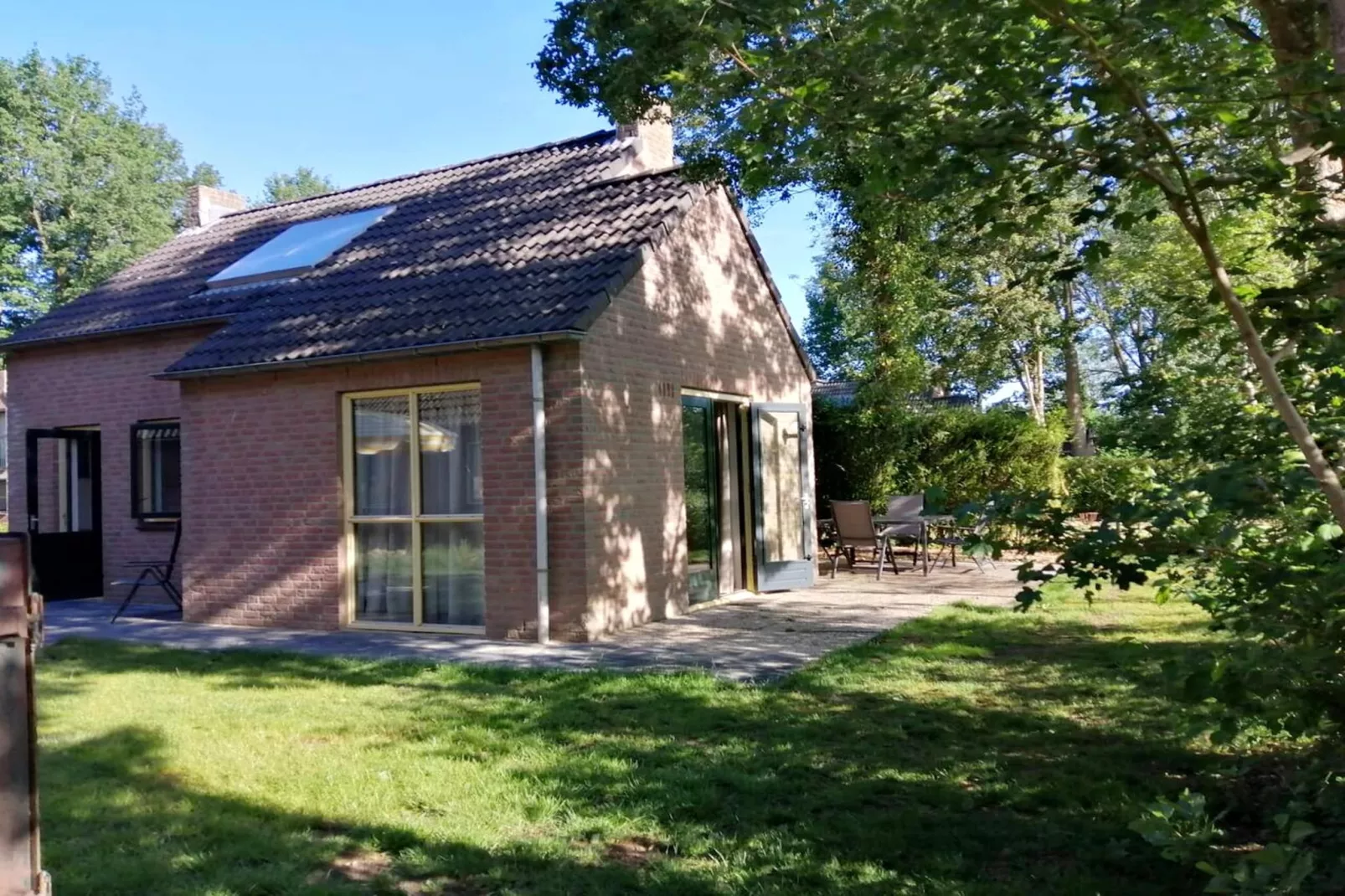 7 - Persoons Forest 217 Sauna Bungalow (copy) (copy) (copy) - Tuinen zomer